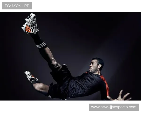 足球球星拼图壁纸手机高清定制专属壁纸让你随时感受绿茵场热血激情